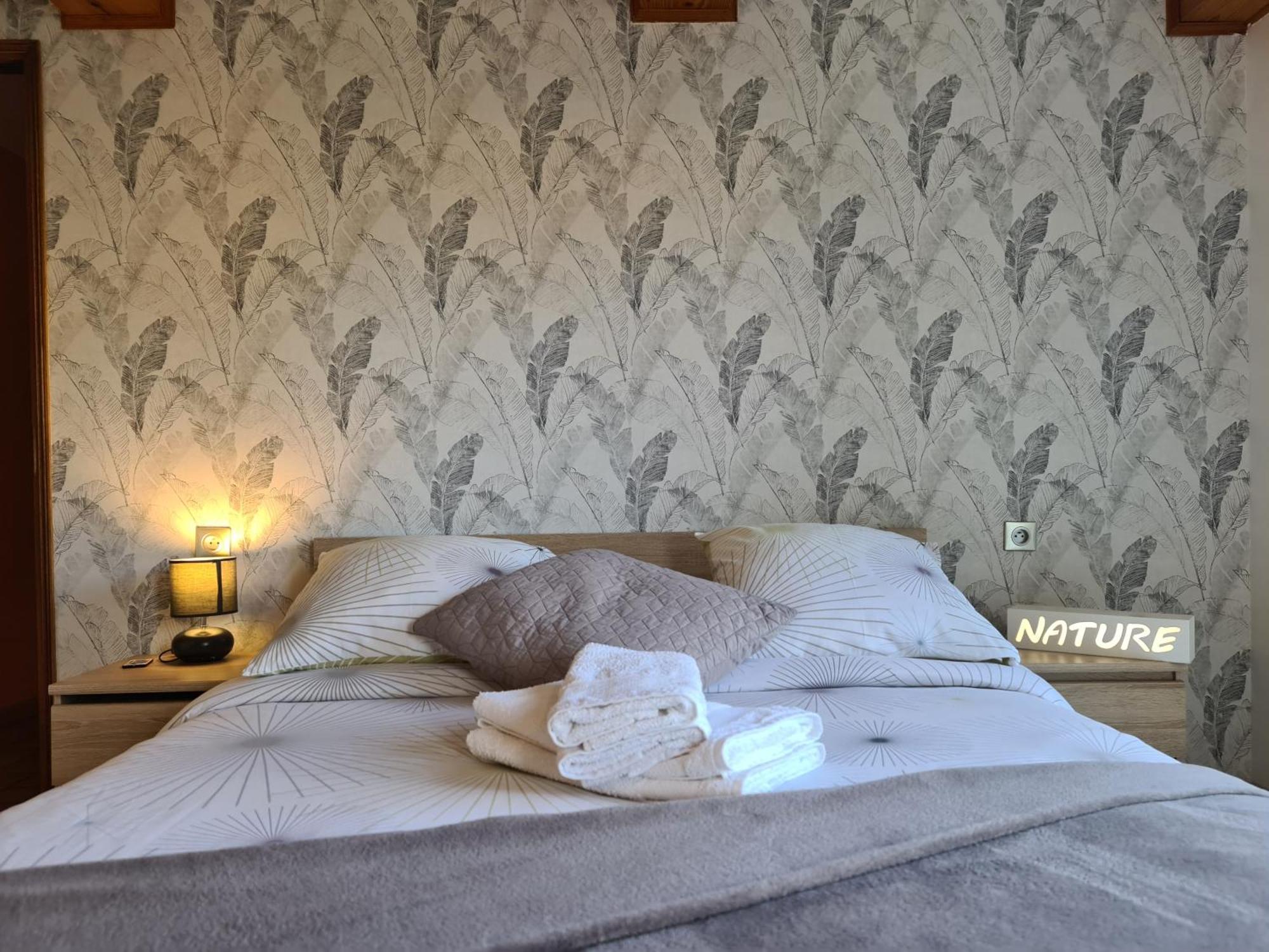 Agréable maison 4 étoiles au calme Portes-lès-Valence Extérieur photo